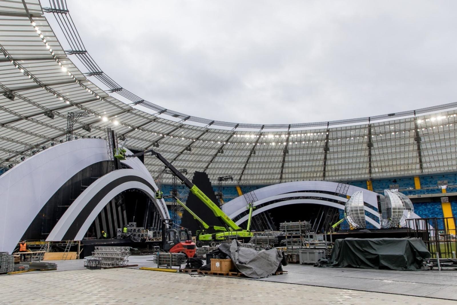 Zdjęcie w galerii na portalu naszwodzislaw.com: Spektakularna scena i plejada muzycznych gwiazd. Śląskie ma przepis na najlepszą sylwestrową imprezę w Polsce wiadomości z regionu