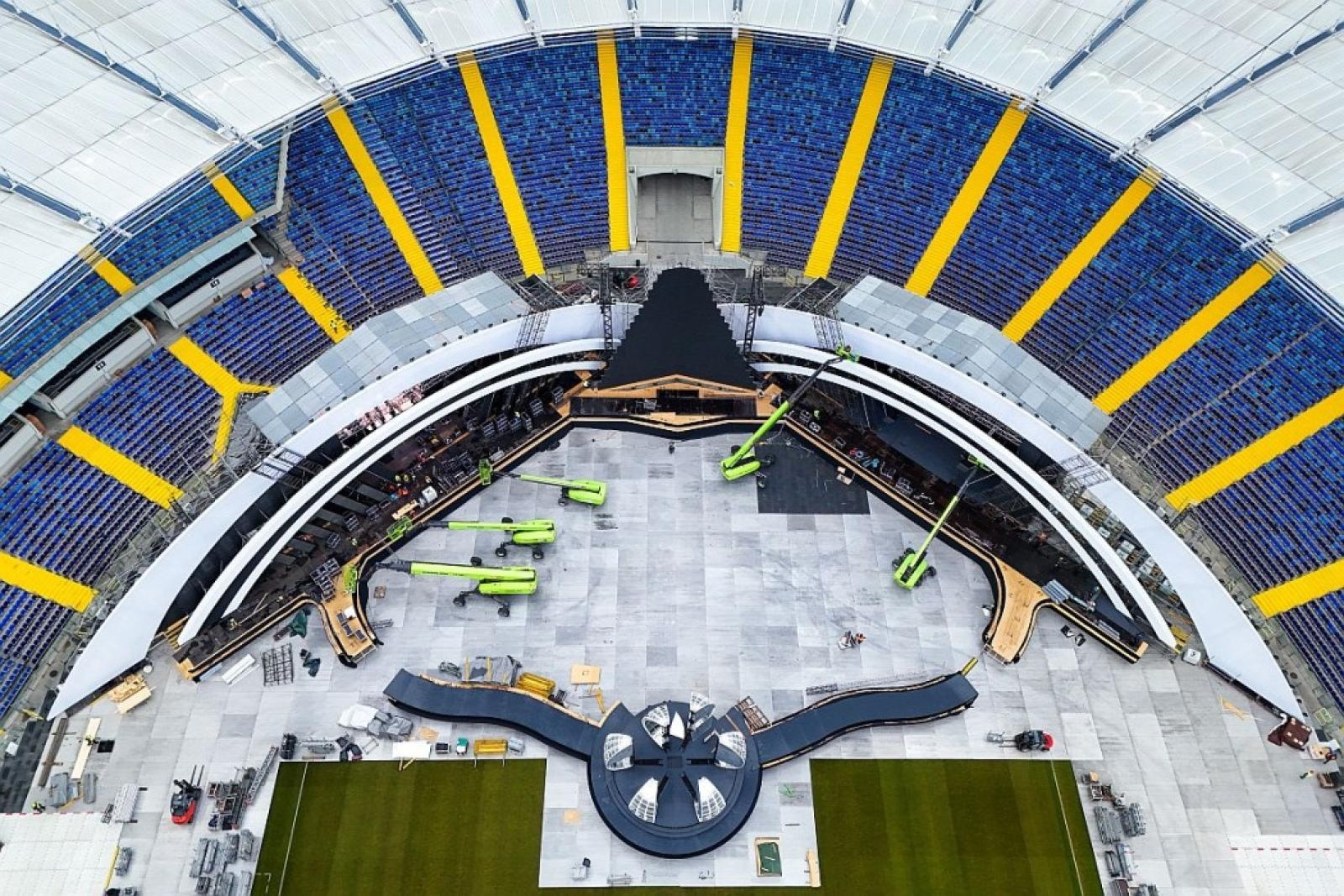 Zdjęcie w galerii na portalu naszwodzislaw.com: Spektakularna scena i plejada muzycznych gwiazd. Śląskie ma przepis na najlepszą sylwestrową imprezę w Polsce wiadomości z regionu