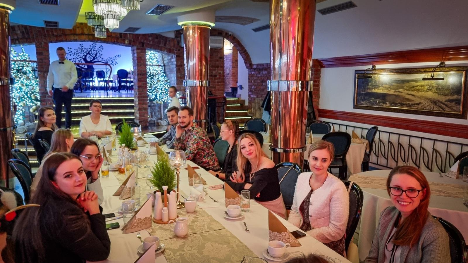 Zdjęcie w galerii na portalu naszwodzislaw.com: Wigilijka w Dentice24 wiadomości z regionu