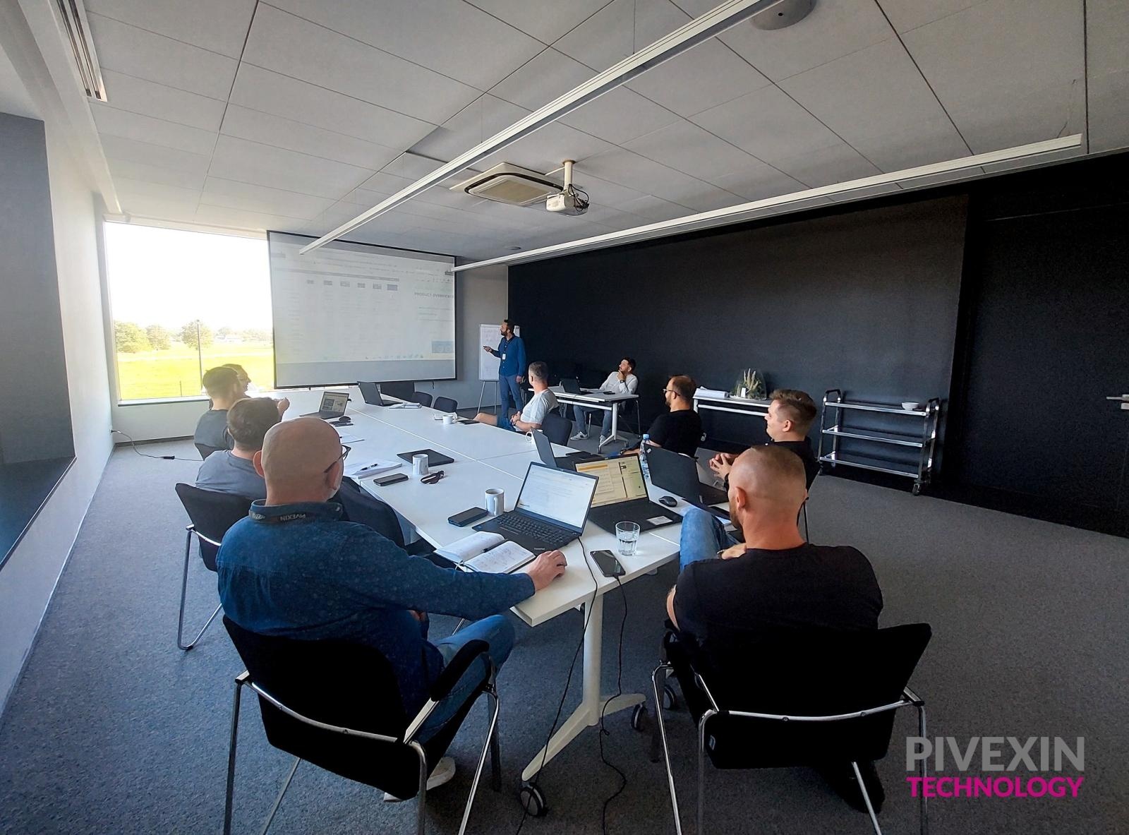 Zdjęcie w galerii na portalu naszwodzislaw.com: Praca dla handlowców i techników. Sprawdź, czy to coś dla Ciebie! wiadomości z regionu