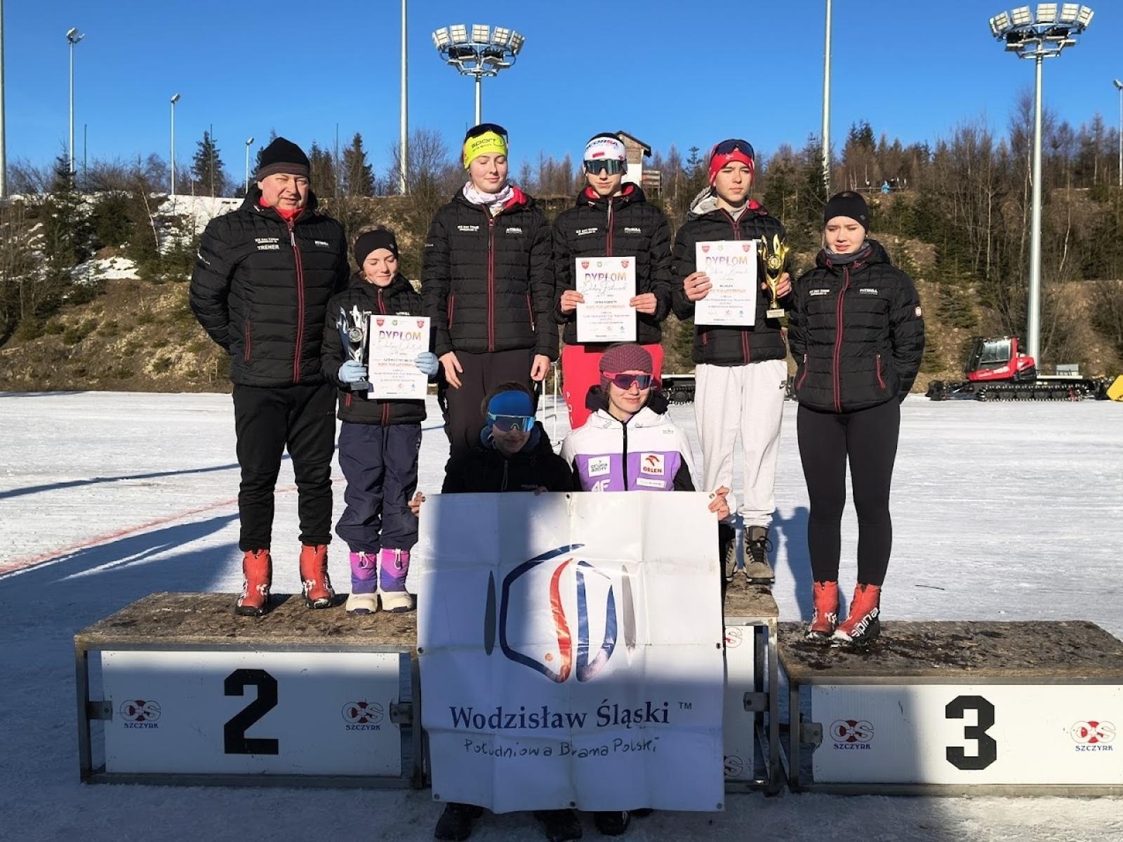 Zdjęcie w galerii na portalu naszwodzislaw.com: Medale i wysokie lokaty na Kubalonce, czyli znakomite otwarcie sezonu narciarskiego dla KS SKI Team Wodzisław Śląski wiadomości z regionu