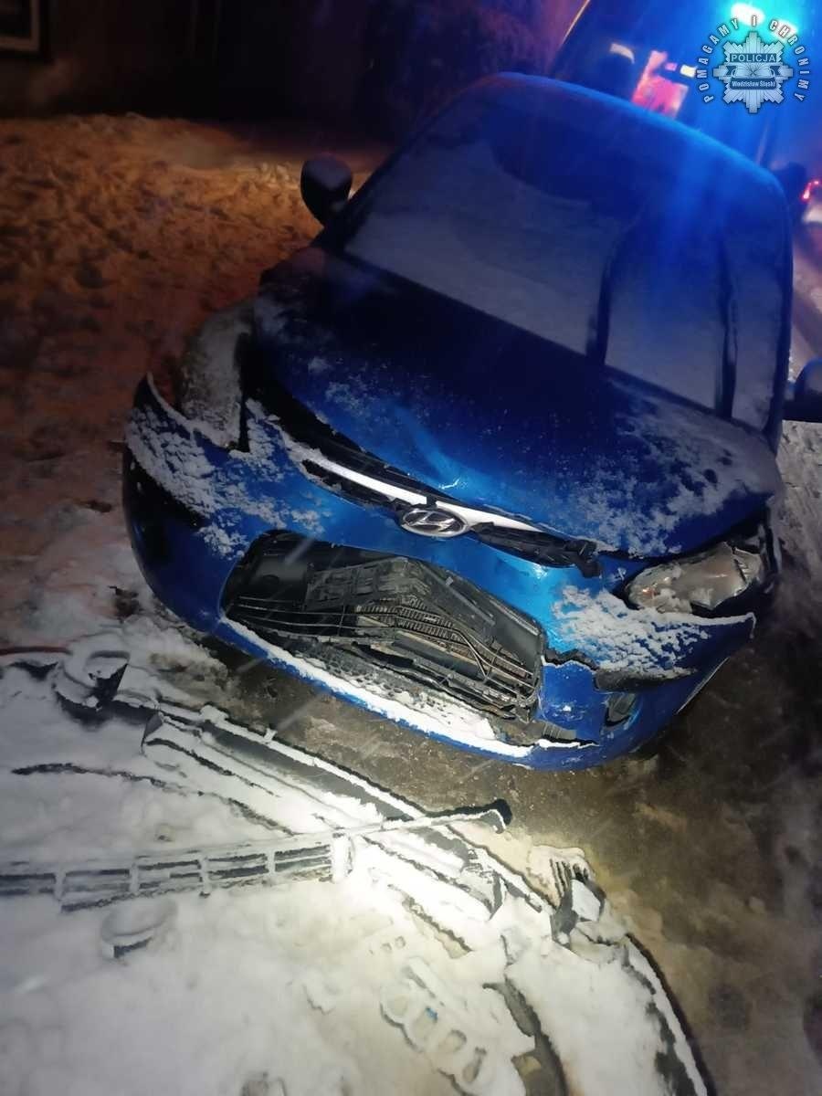 Zdjęcie w galerii na portalu naszwodzislaw.com: Załamanie pogody przyczyną czołówki w Godowie wiadomości z regionu