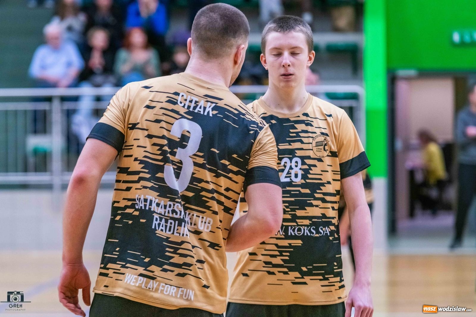 Zdjęcie w galerii na portalu naszwodzislaw.com: Szok i niedowierzanie. Prowadząc 2:0 wrócili tylko z jednym punktem [FOTO] wiadomości z regionu