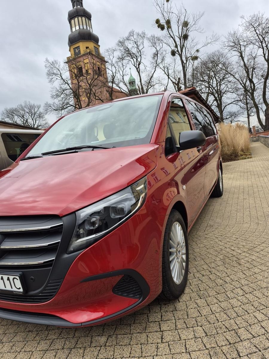 Zdjęcie w galerii na portalu naszwodzislaw.com: Wodzisławski ZAZ z nowym samochodem wiadomości z regionu