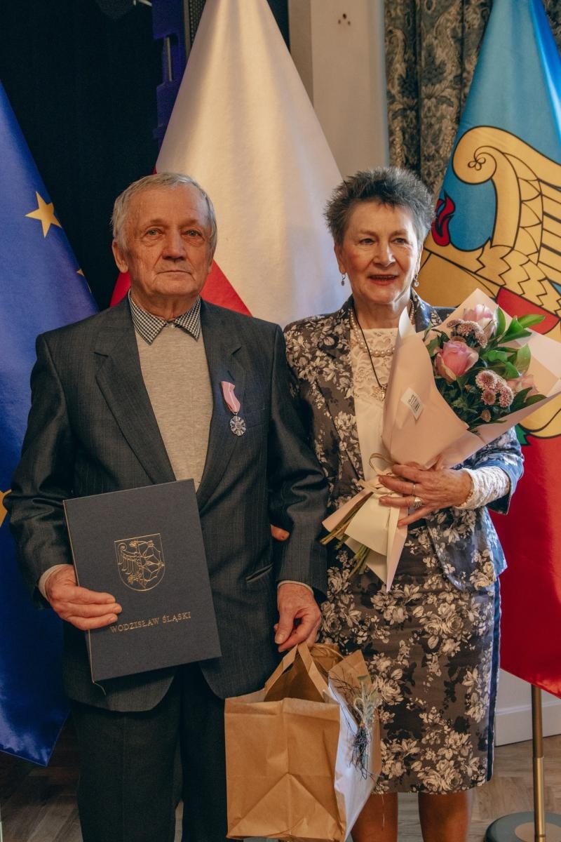 Zdjęcie w galerii na portalu naszwodzislaw.com: Małżonkowie świętowali w Pałacu Dietrichsteinów. Jubileusze w Wodzisławiu Śląskim [FOTO] wiadomości z regionu
