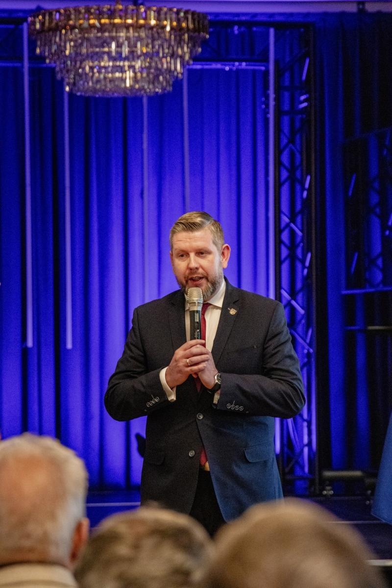 Zdjęcie w galerii na portalu naszwodzislaw.com: Małżonkowie świętowali w Pałacu Dietrichsteinów. Jubileusze w Wodzisławiu Śląskim [FOTO] wiadomości z regionu