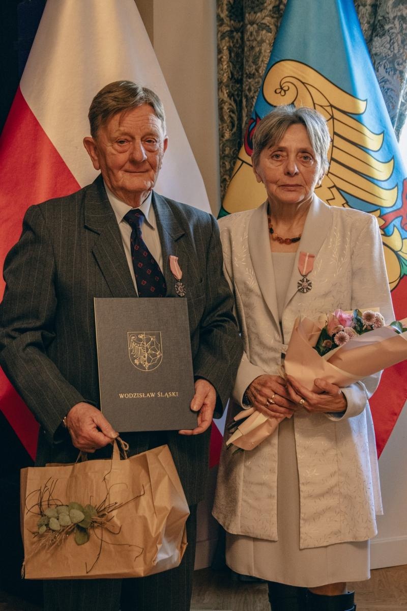 Zdjęcie w galerii na portalu naszwodzislaw.com: Małżonkowie świętowali w Pałacu Dietrichsteinów. Jubileusze w Wodzisławiu Śląskim [FOTO] wiadomości z regionu