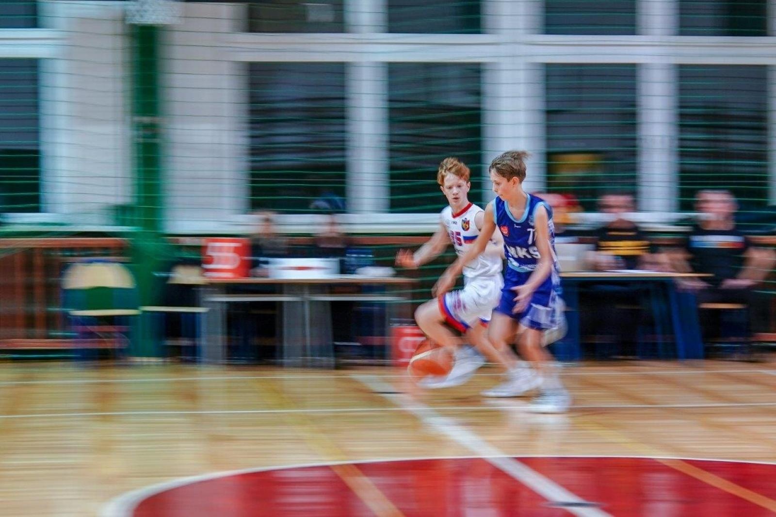 Zdjęcie w galerii na portalu naszwodzislaw.com: Koszykarze MKS Wodzisław z pierwszą wygraną w fazie play-off wiadomości z regionu