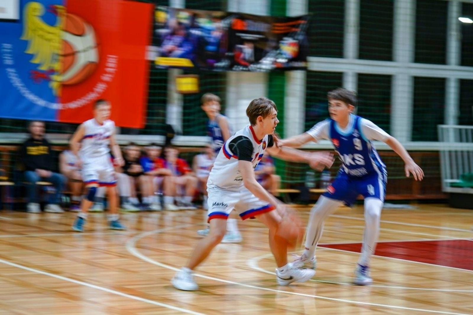 Zdjęcie w galerii na portalu naszwodzislaw.com: Koszykarze MKS Wodzisław z pierwszą wygraną w fazie play-off wiadomości z regionu