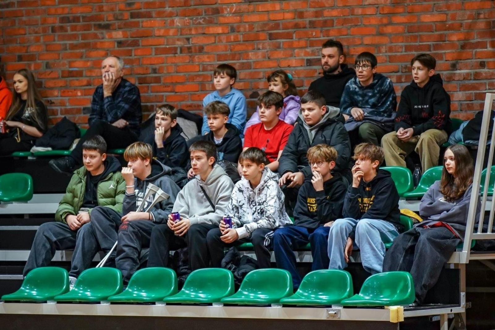 Zdjęcie w galerii na portalu naszwodzislaw.com: Koszykarze MKS Wodzisław z pierwszą wygraną w fazie play-off wiadomości z regionu