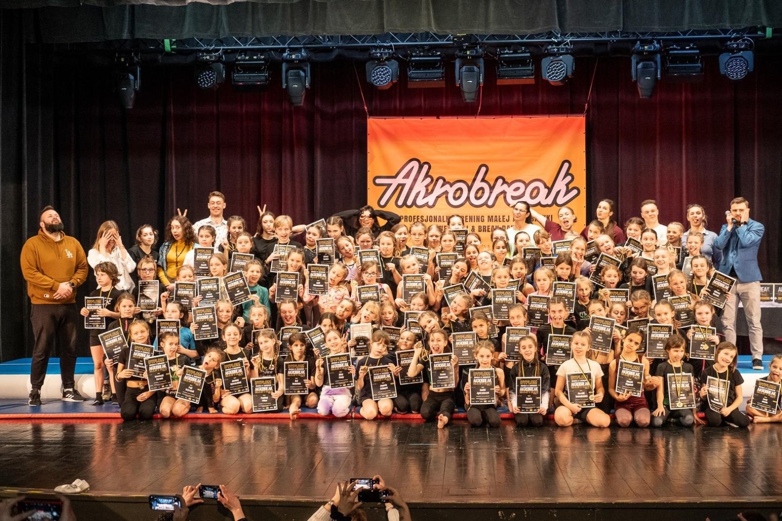 Zdjęcie w galerii na portalu naszwodzislaw.com: 8. edycja zawodów Akrobreak Masters w marcu w WCK wiadomości z regionu