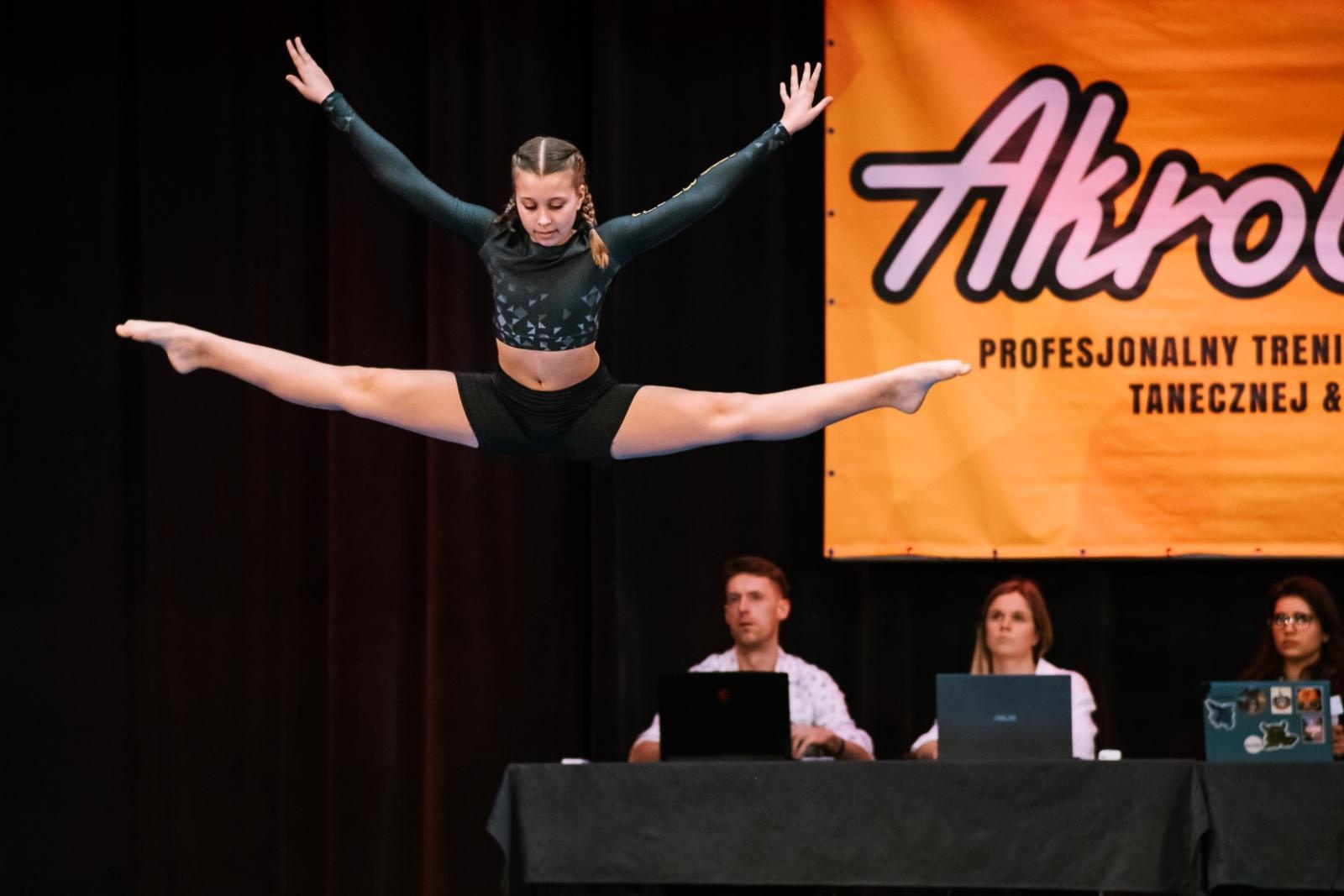 Zdjęcie w galerii na portalu naszwodzislaw.com: 8. edycja zawodów Akrobreak Masters w marcu w WCK wiadomości z regionu