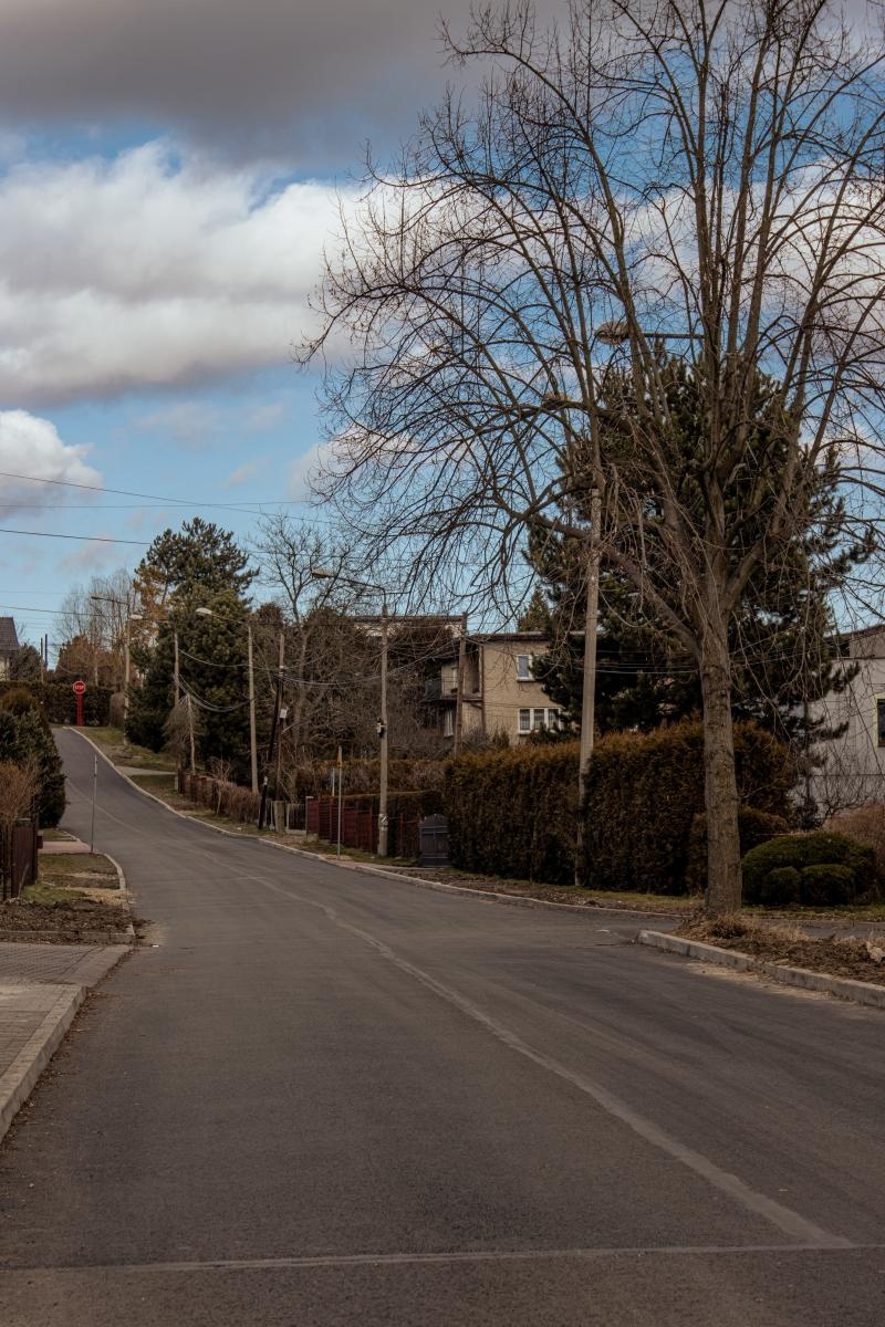 Zdjęcie w galerii na portalu naszwodzislaw.com: Zakończył się remont ulicy Radlińskie Chałupki wiadomości z regionu
