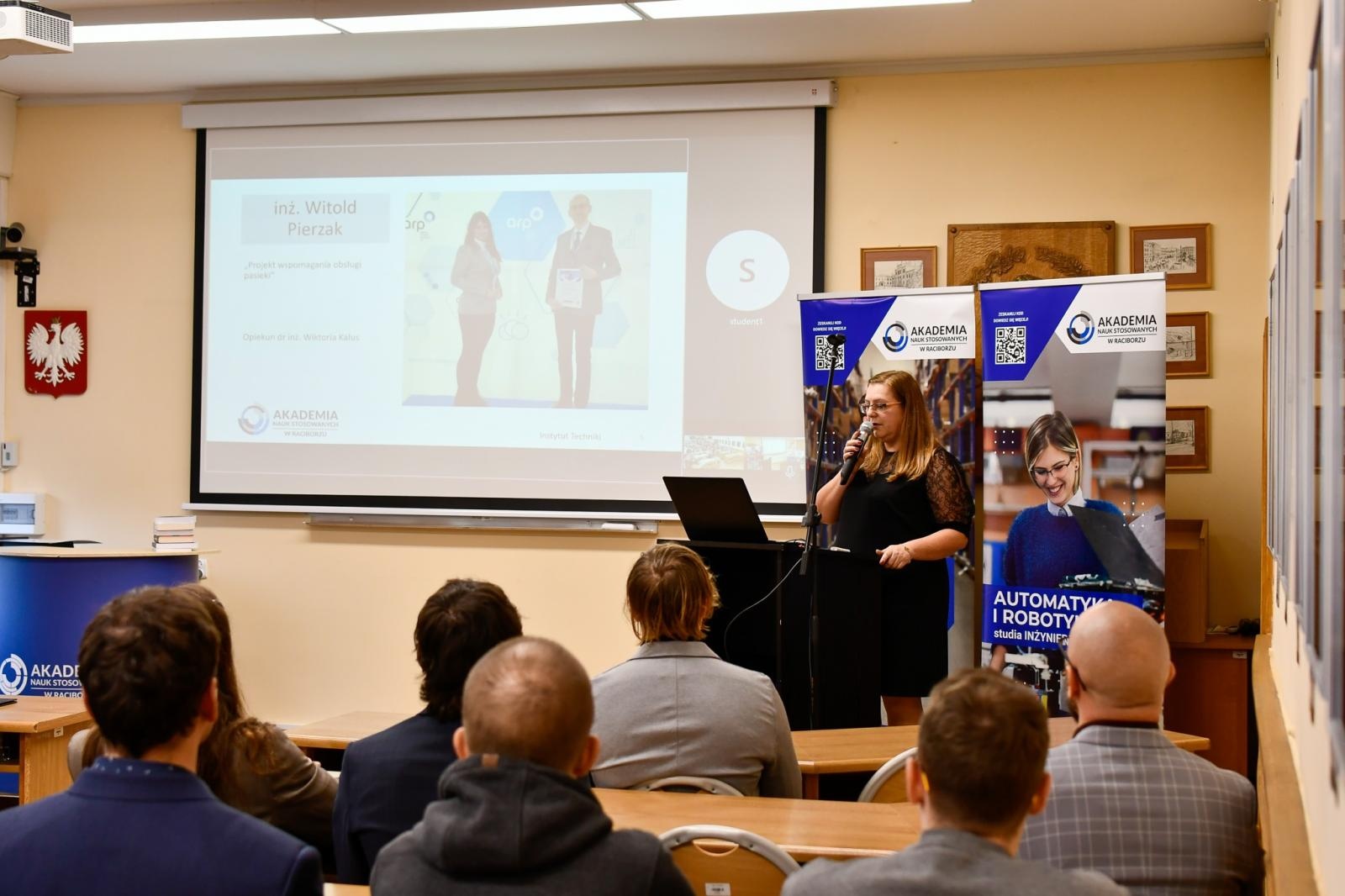 Zdjęcie w galerii na portalu naszwodzislaw.com: Architekci przyszłości z raciborskiej Akademii. Przegląd projektów inżynierskich wiadomości z regionu