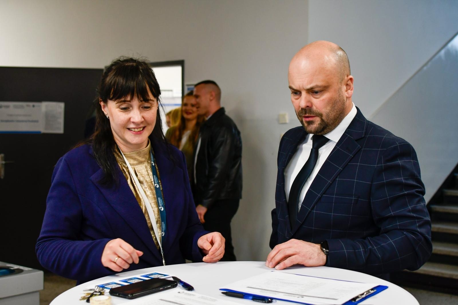 Zdjęcie w galerii na portalu naszwodzislaw.com: Architekci przyszłości z raciborskiej Akademii. Przegląd projektów inżynierskich wiadomości z regionu