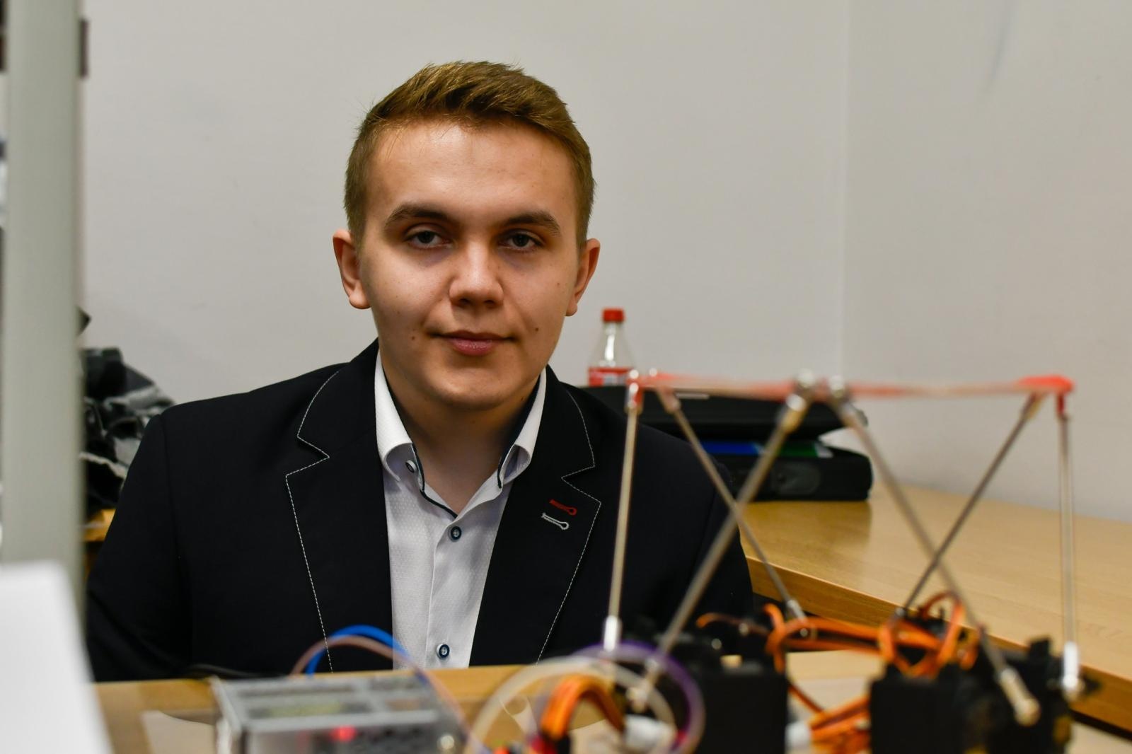 Zdjęcie w galerii na portalu naszwodzislaw.com: Architekci przyszłości z raciborskiej Akademii. Przegląd projektów inżynierskich wiadomości z regionu