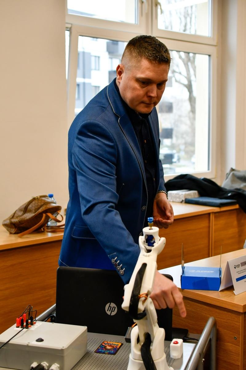 Zdjęcie w galerii na portalu naszwodzislaw.com: Architekci przyszłości z raciborskiej Akademii. Przegląd projektów inżynierskich wiadomości z regionu