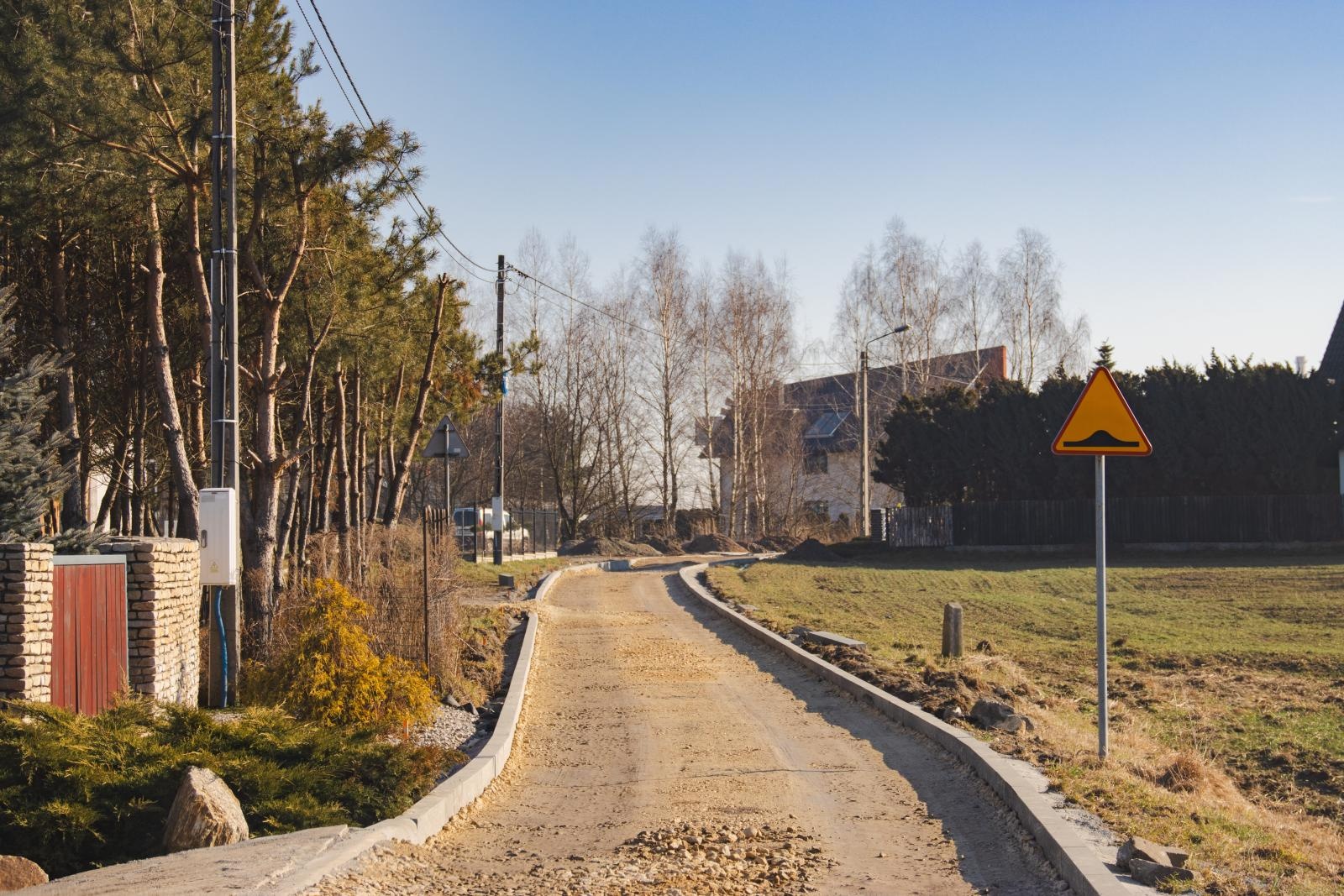 Zdjęcie w galerii na portalu naszwodzislaw.com: Wiejska i Ładna w trakcie przebudowy wiadomości z regionu