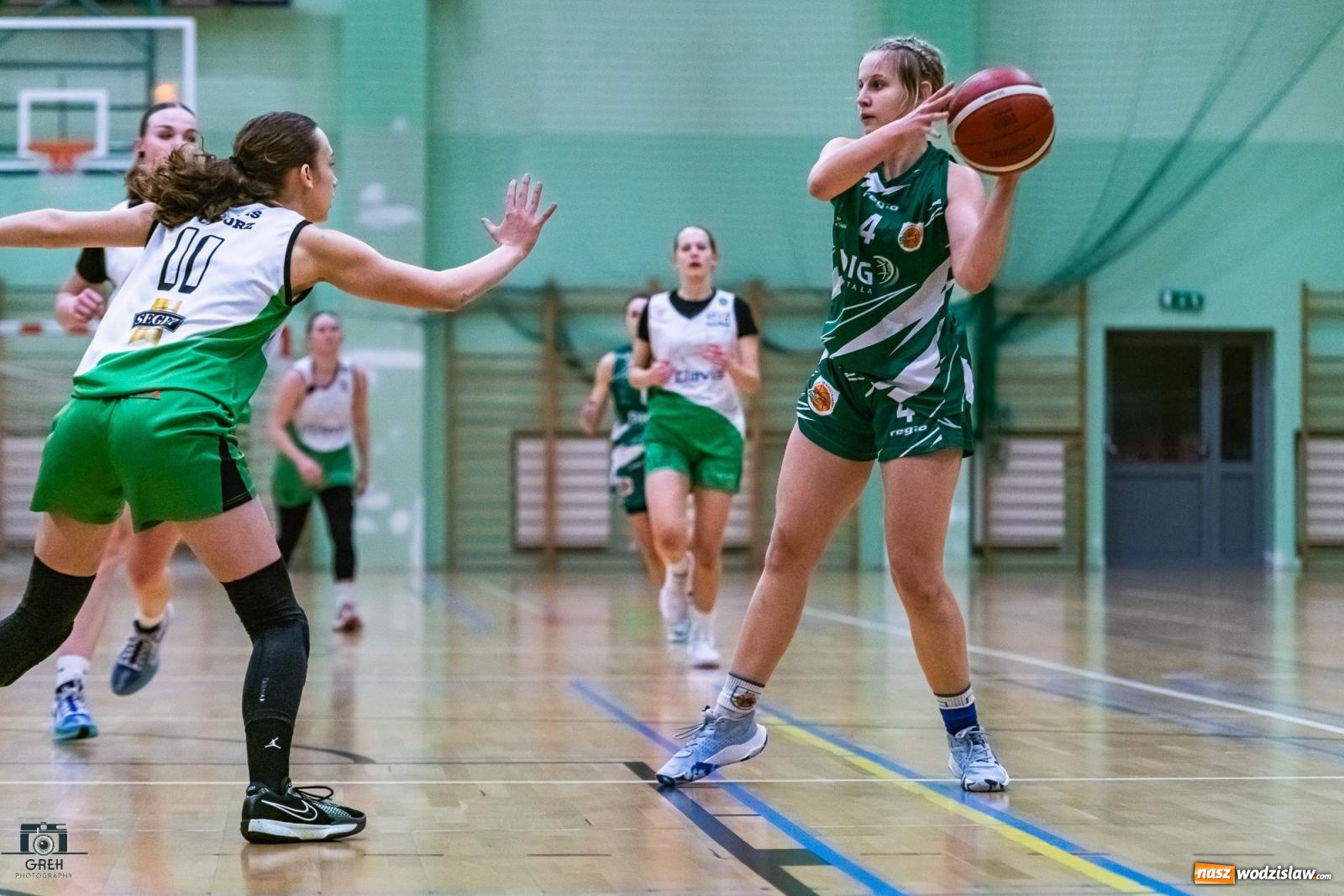 Zdjęcie w galerii na portalu naszwodzislaw.com: Koszykarskie derby regionu dla wodzisławskiej Olimpii [FOTO i WIDEO] wiadomości z regionu