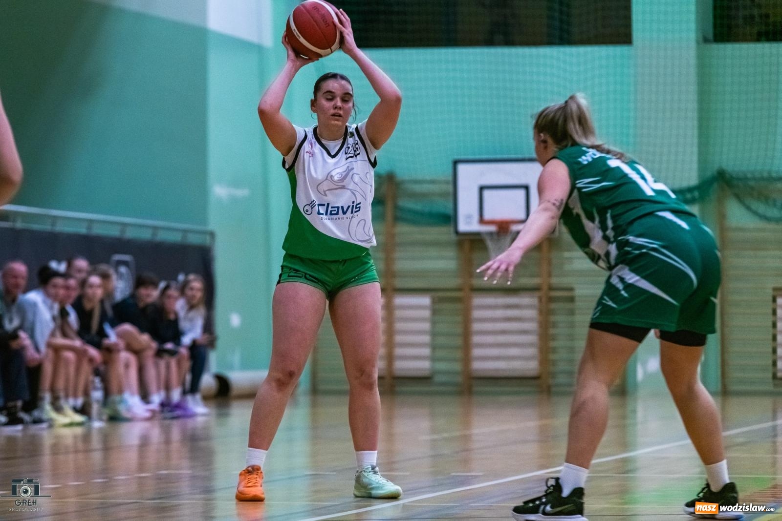 Zdjęcie w galerii na portalu naszwodzislaw.com: Koszykarskie derby regionu dla wodzisławskiej Olimpii [FOTO i WIDEO] wiadomości z regionu