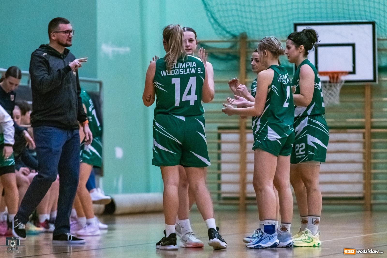 Zdjęcie w galerii na portalu naszwodzislaw.com: Koszykarskie derby regionu dla wodzisławskiej Olimpii [FOTO i WIDEO] wiadomości z regionu