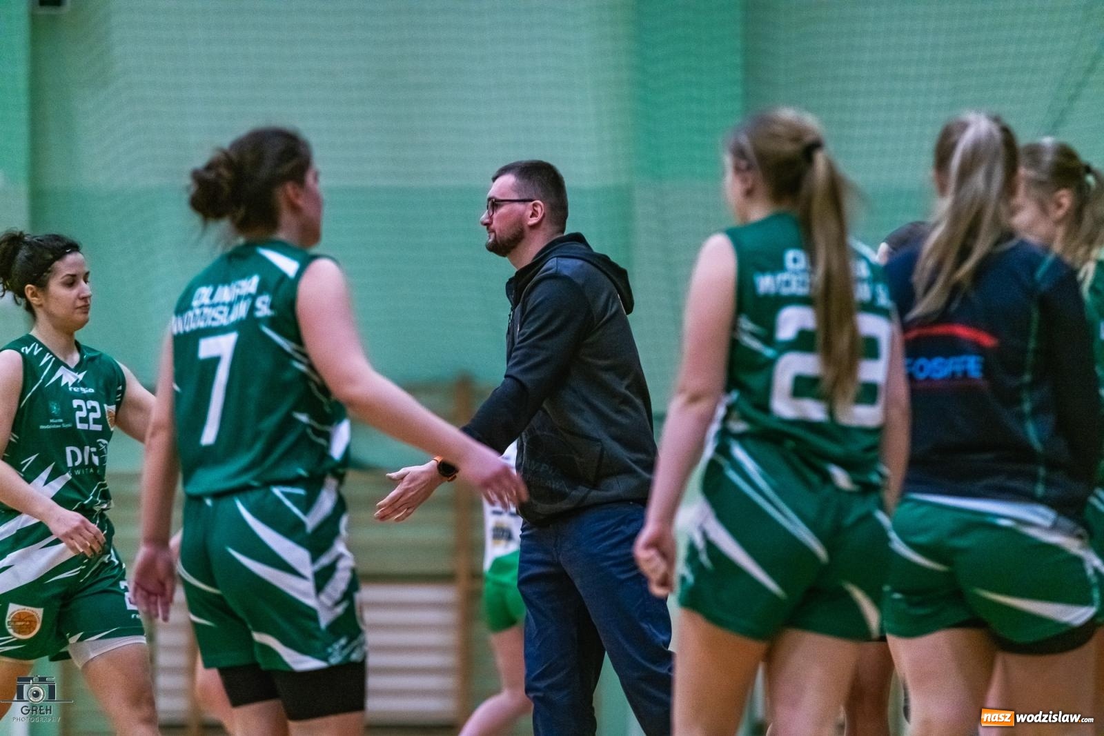 Zdjęcie w galerii na portalu naszwodzislaw.com: Koszykarskie derby regionu dla wodzisławskiej Olimpii [FOTO i WIDEO] wiadomości z regionu