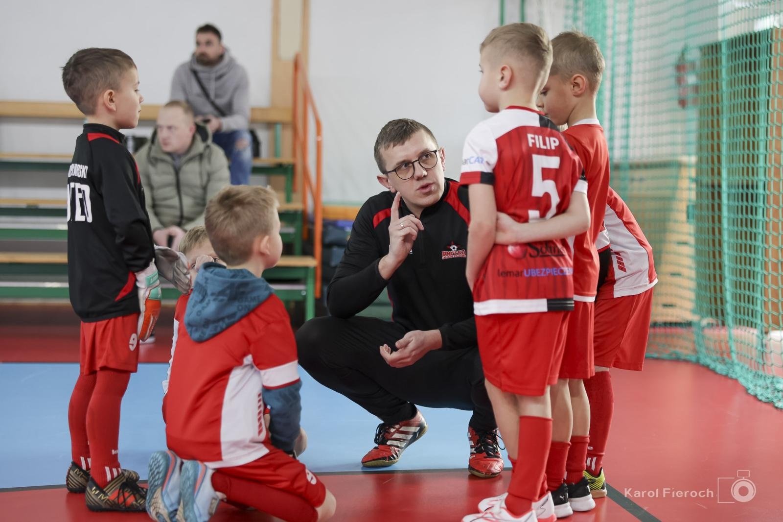 Zdjęcie w galerii na portalu naszwodzislaw.com: Zacięta rywalizacja młodych piłkarzy w Krzanowicach [FOTO] wiadomości z regionu