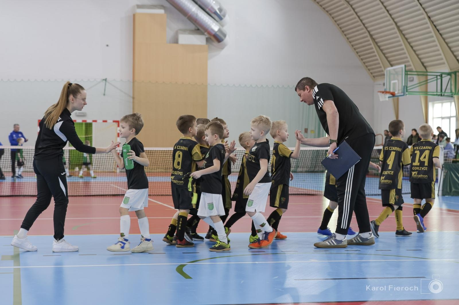 Zdjęcie w galerii na portalu naszwodzislaw.com: Zacięta rywalizacja młodych piłkarzy w Krzanowicach [FOTO] wiadomości z regionu