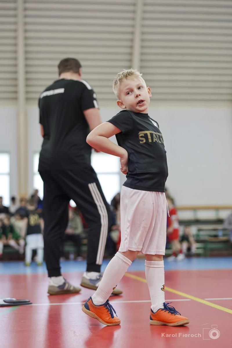 Zdjęcie w galerii na portalu naszwodzislaw.com: Zacięta rywalizacja młodych piłkarzy w Krzanowicach [FOTO] wiadomości z regionu