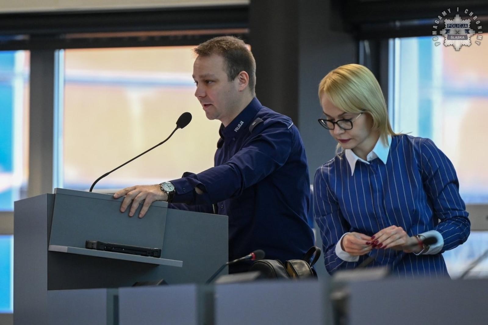 Zdjęcie w galerii na portalu naszwodzislaw.com: Policjanci szkolili się z ochrony praw człowieka wiadomości z regionu