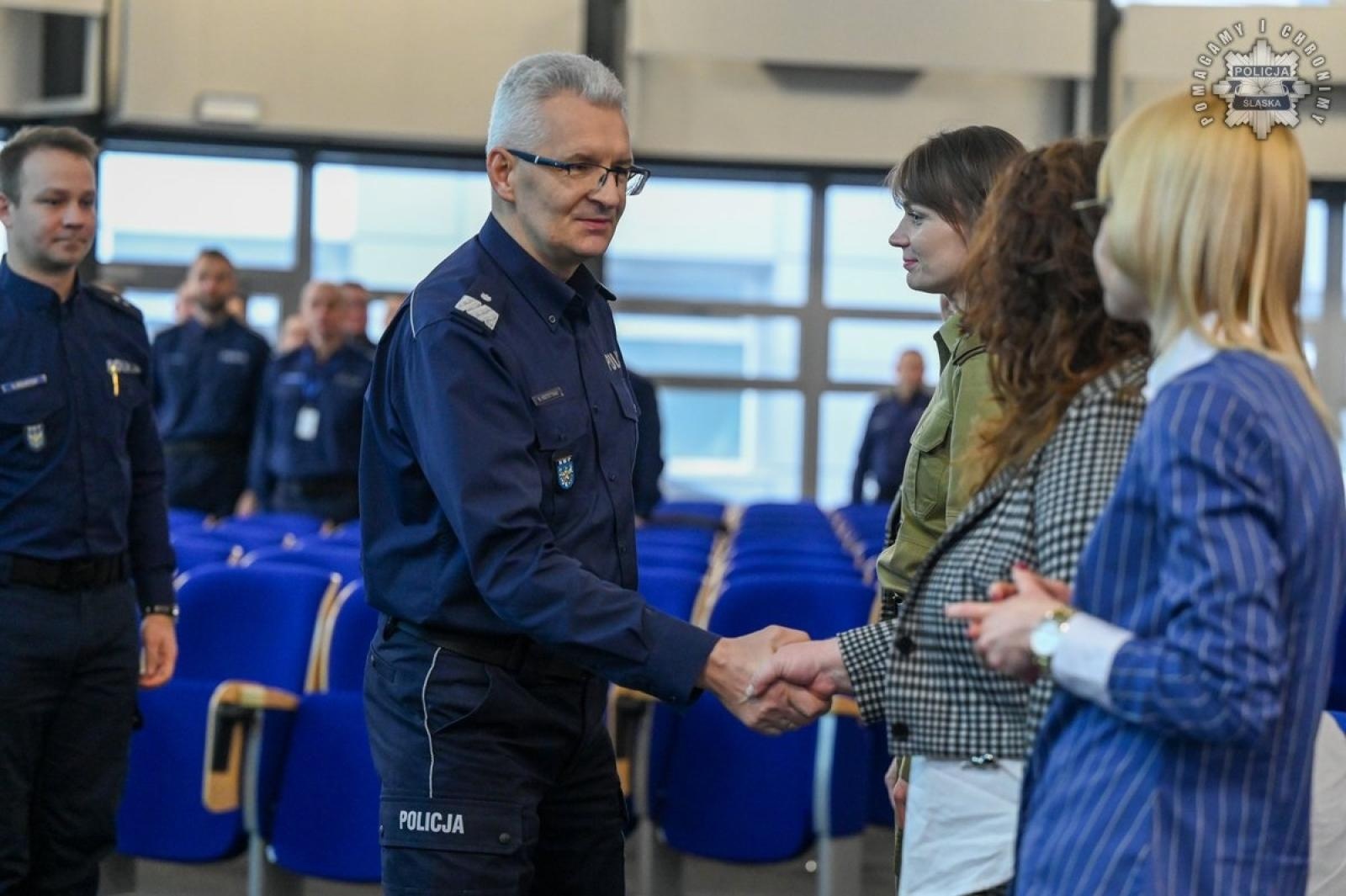Zdjęcie w galerii na portalu naszwodzislaw.com: Policjanci szkolili się z ochrony praw człowieka wiadomości z regionu
