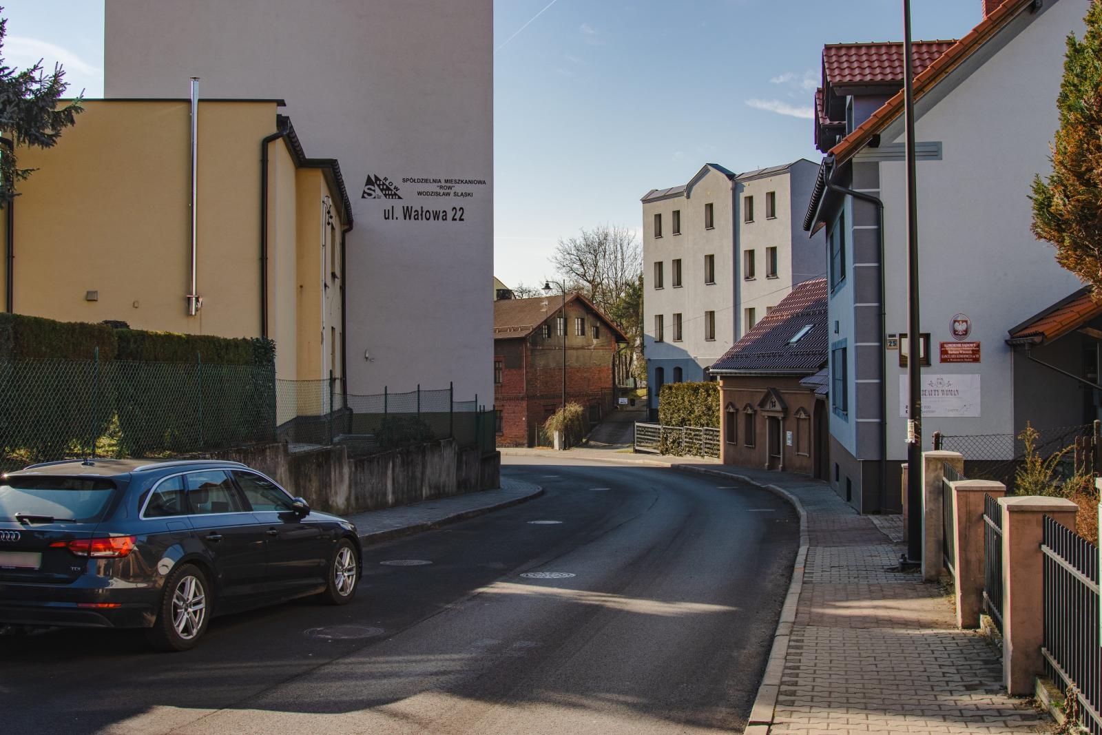 Zdjęcie w galerii na portalu naszwodzislaw.com: Zakończył się remont ul. Wałowej w Wodzisławiu Śląskim wiadomości z regionu