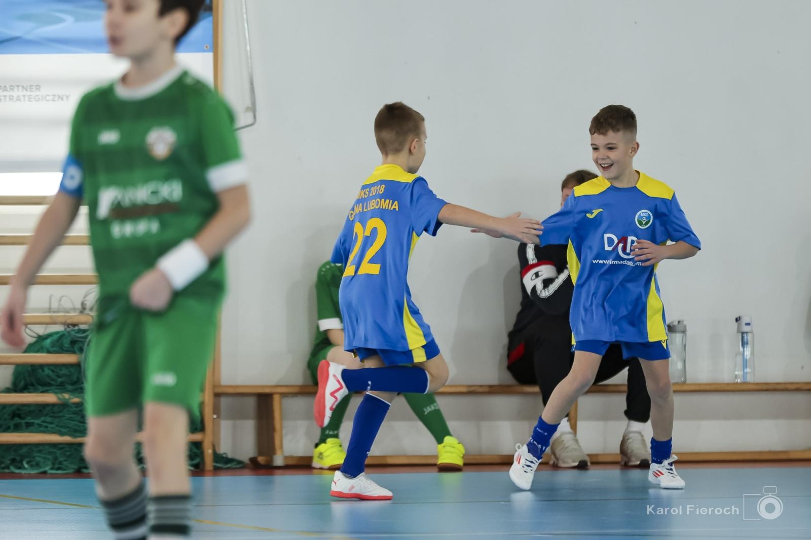 Zdjęcie w galerii na portalu naszwodzislaw.com: Unia Turza Śląska zdominowała II halowy turniej im. Arkadiusza Kühna [FOTO] wiadomości z regionu