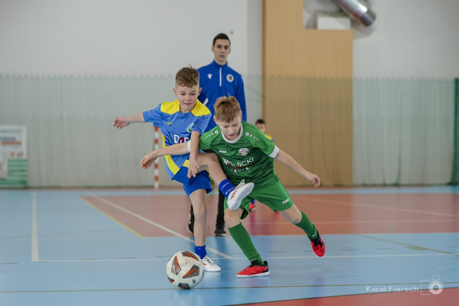 Zdjęcie w galerii na portalu naszwodzislaw.com: Unia Turza Śląska zdominowała II halowy turniej im. Arkadiusza Kühna [FOTO] wiadomości z regionu