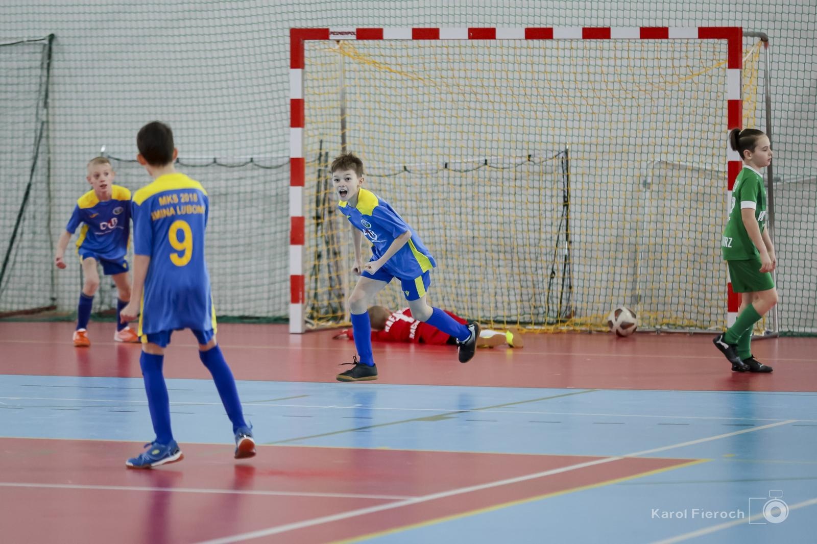 Zdjęcie w galerii na portalu naszwodzislaw.com: Unia Turza Śląska zdominowała II halowy turniej im. Arkadiusza Kühna [FOTO] wiadomości z regionu
