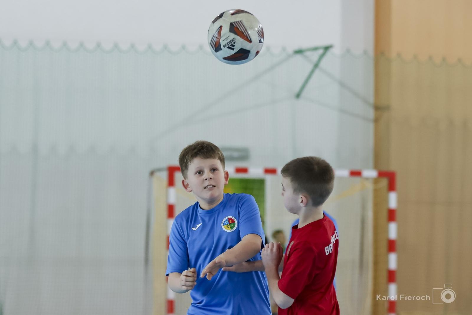 Zdjęcie w galerii na portalu naszwodzislaw.com: Unia Turza Śląska zdominowała II halowy turniej im. Arkadiusza Kühna [FOTO] wiadomości z regionu