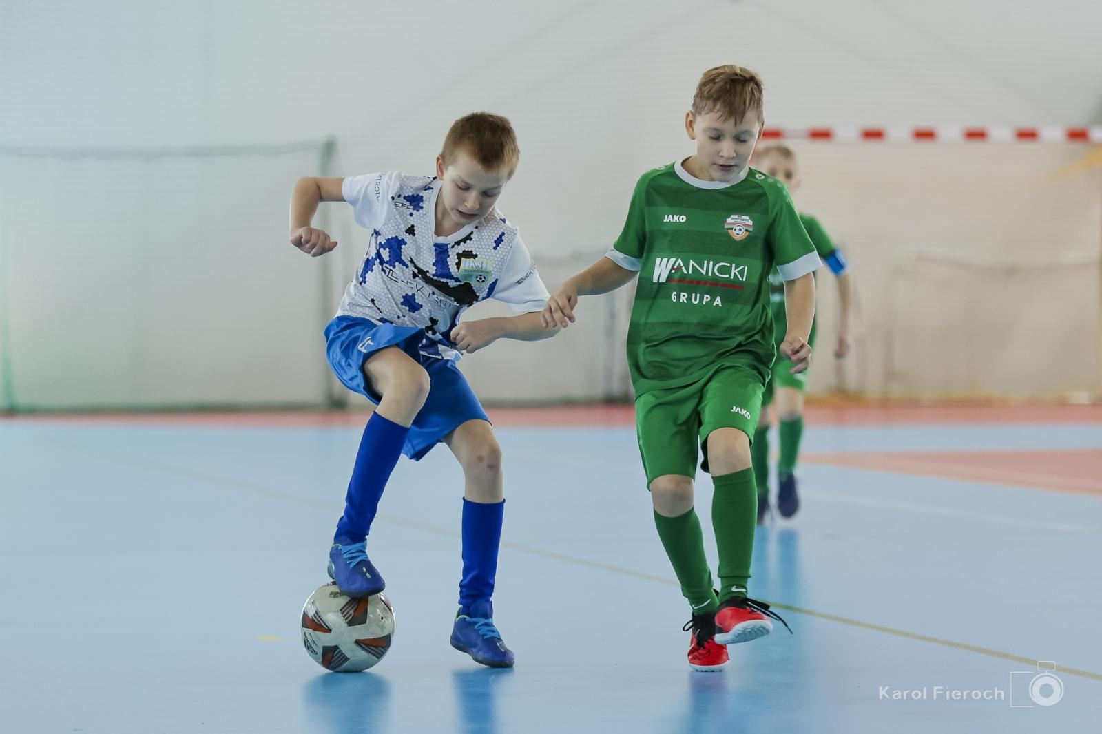 Zdjęcie w galerii na portalu naszwodzislaw.com: Unia Turza Śląska zdominowała II halowy turniej im. Arkadiusza Kühna [FOTO] wiadomości z regionu