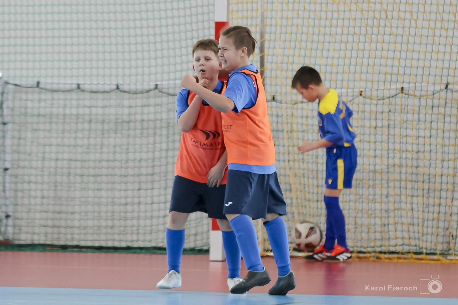 Zdjęcie w galerii na portalu naszwodzislaw.com: Unia Turza Śląska zdominowała II halowy turniej im. Arkadiusza Kühna [FOTO] wiadomości z regionu