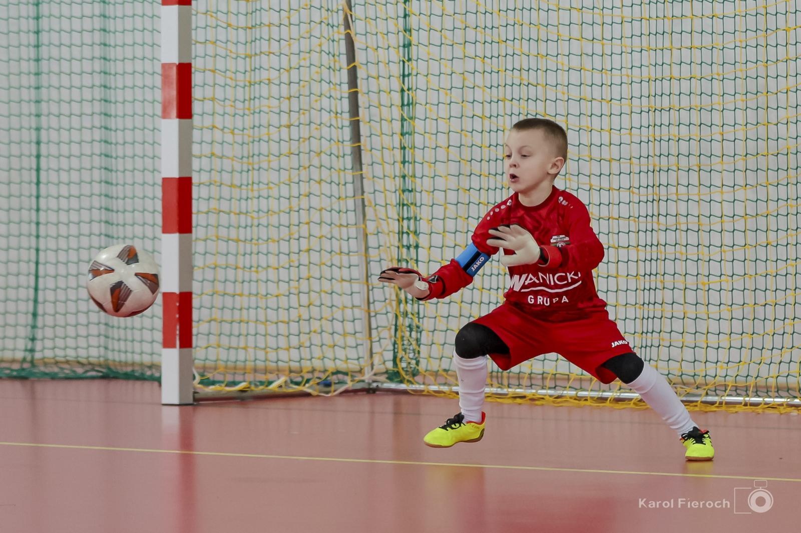 Zdjęcie w galerii na portalu naszwodzislaw.com: Unia Turza Śląska zdominowała II halowy turniej im. Arkadiusza Kühna [FOTO] wiadomości z regionu
