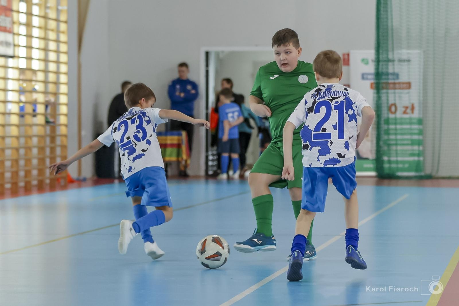 Zdjęcie w galerii na portalu naszwodzislaw.com: Unia Turza Śląska zdominowała II halowy turniej im. Arkadiusza Kühna [FOTO] wiadomości z regionu
