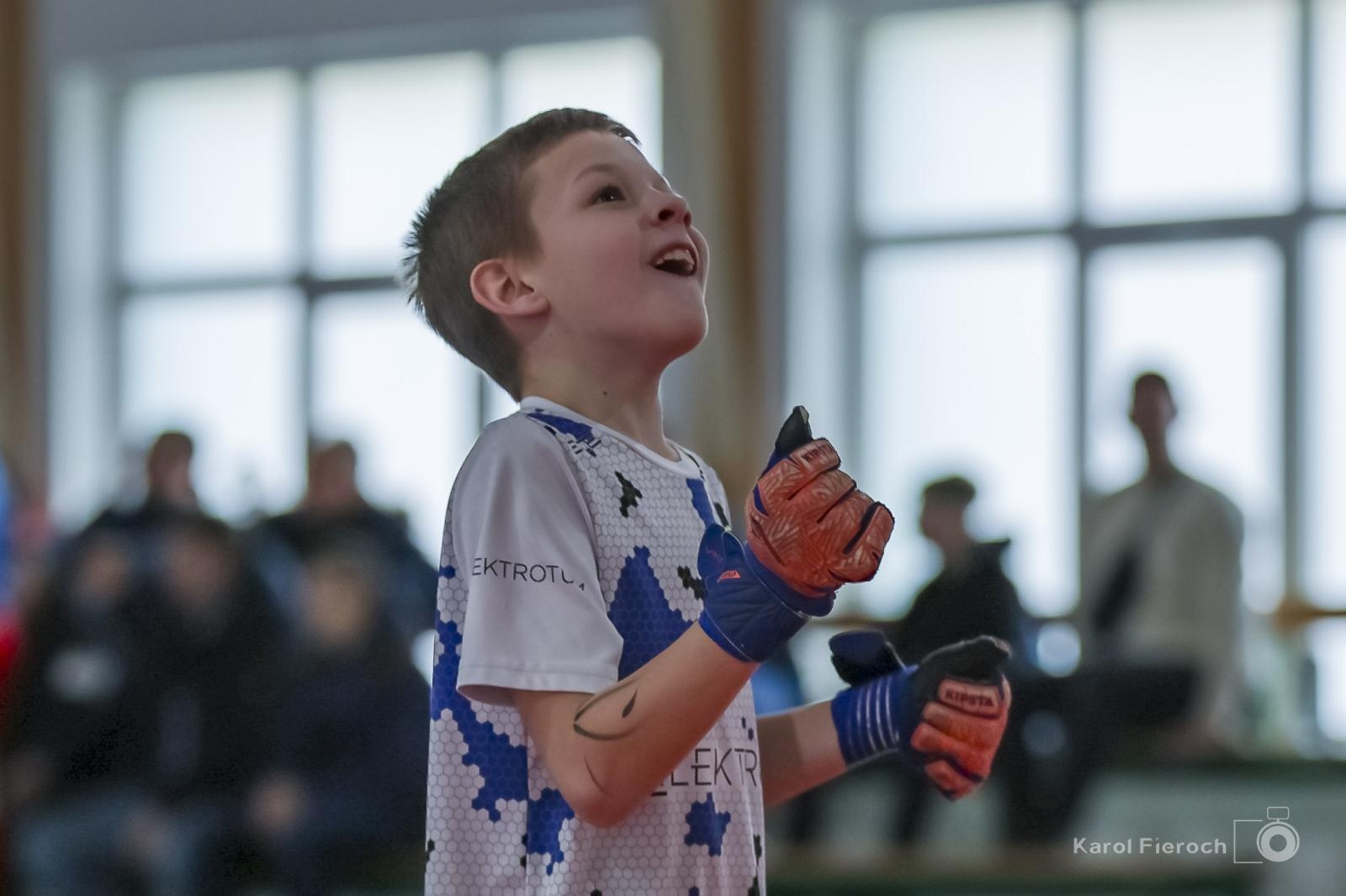 Zdjęcie w galerii na portalu naszwodzislaw.com: Unia Turza Śląska zdominowała II halowy turniej im. Arkadiusza Kühna [FOTO] wiadomości z regionu