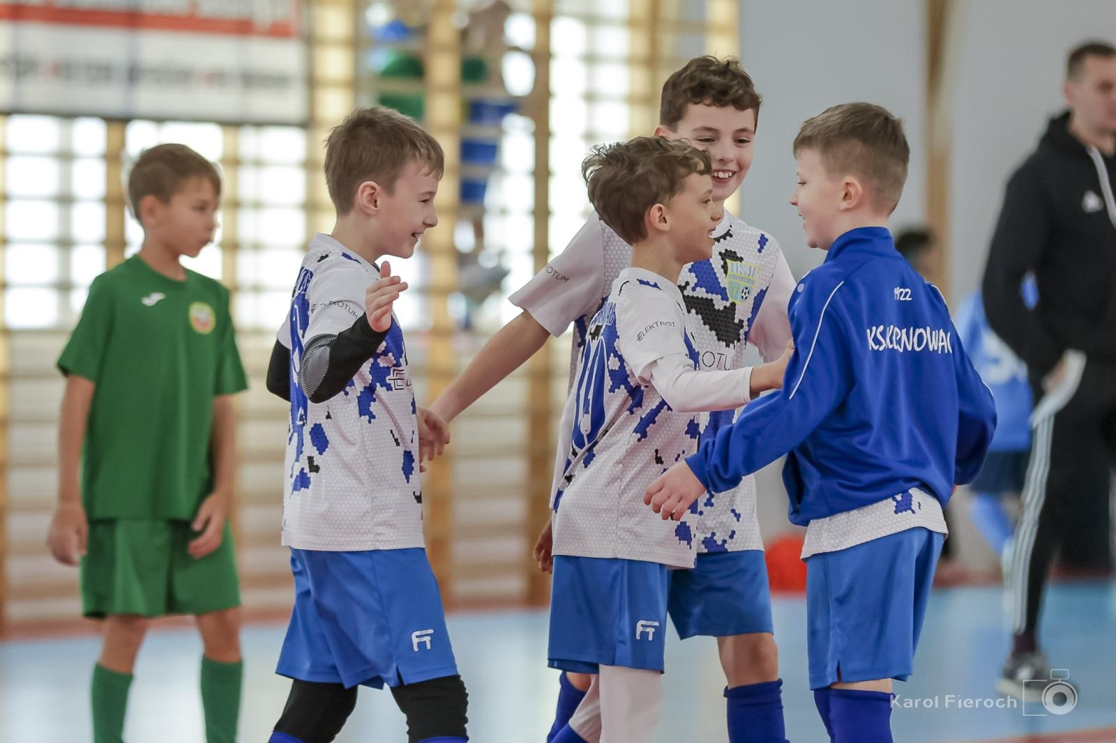 Zdjęcie w galerii na portalu naszwodzislaw.com: Unia Turza Śląska zdominowała II halowy turniej im. Arkadiusza Kühna [FOTO] wiadomości z regionu