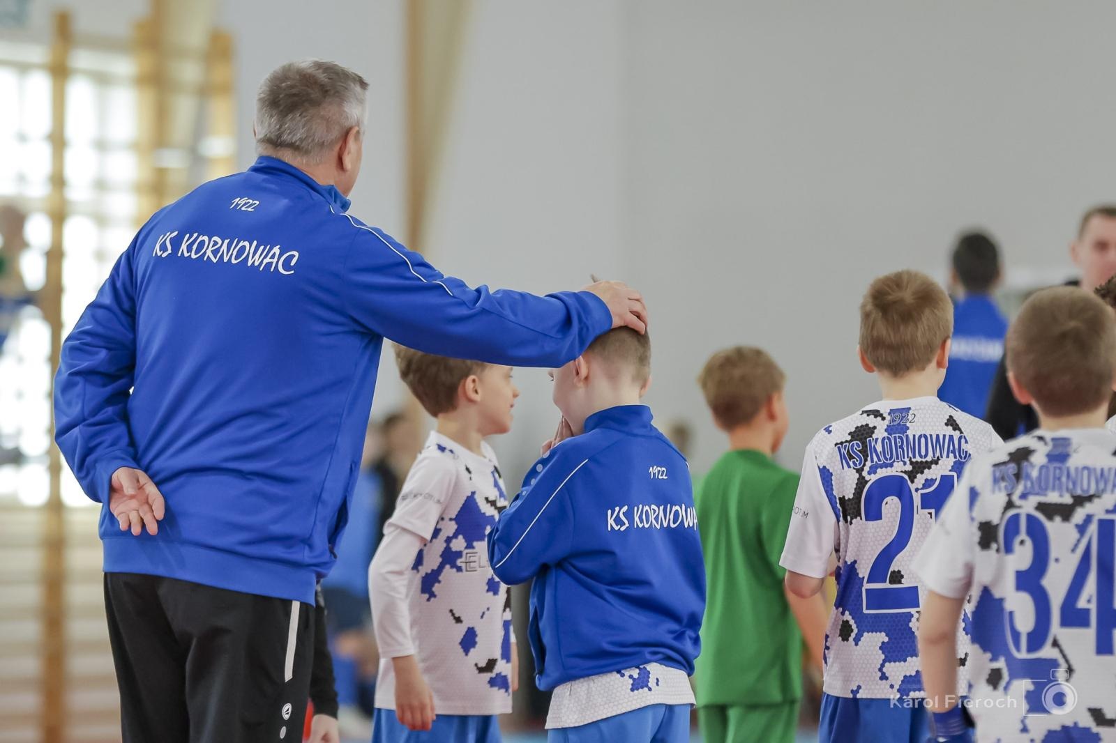 Zdjęcie w galerii na portalu naszwodzislaw.com: Unia Turza Śląska zdominowała II halowy turniej im. Arkadiusza Kühna [FOTO] wiadomości z regionu