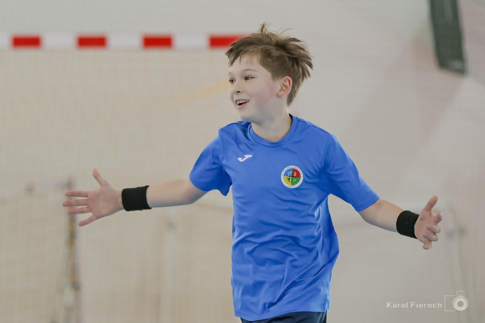 Zdjęcie w galerii na portalu naszwodzislaw.com: Unia Turza Śląska zdominowała II halowy turniej im. Arkadiusza Kühna [FOTO] wiadomości z regionu