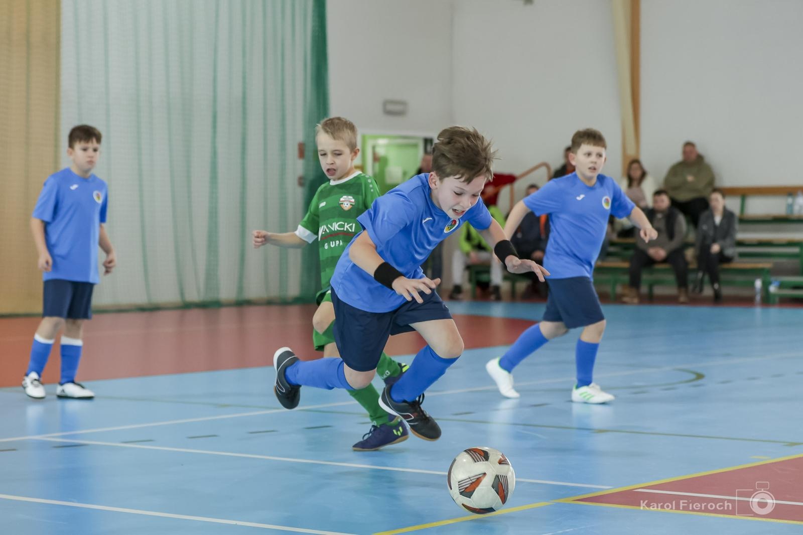 Zdjęcie w galerii na portalu naszwodzislaw.com: Unia Turza Śląska zdominowała II halowy turniej im. Arkadiusza Kühna [FOTO] wiadomości z regionu