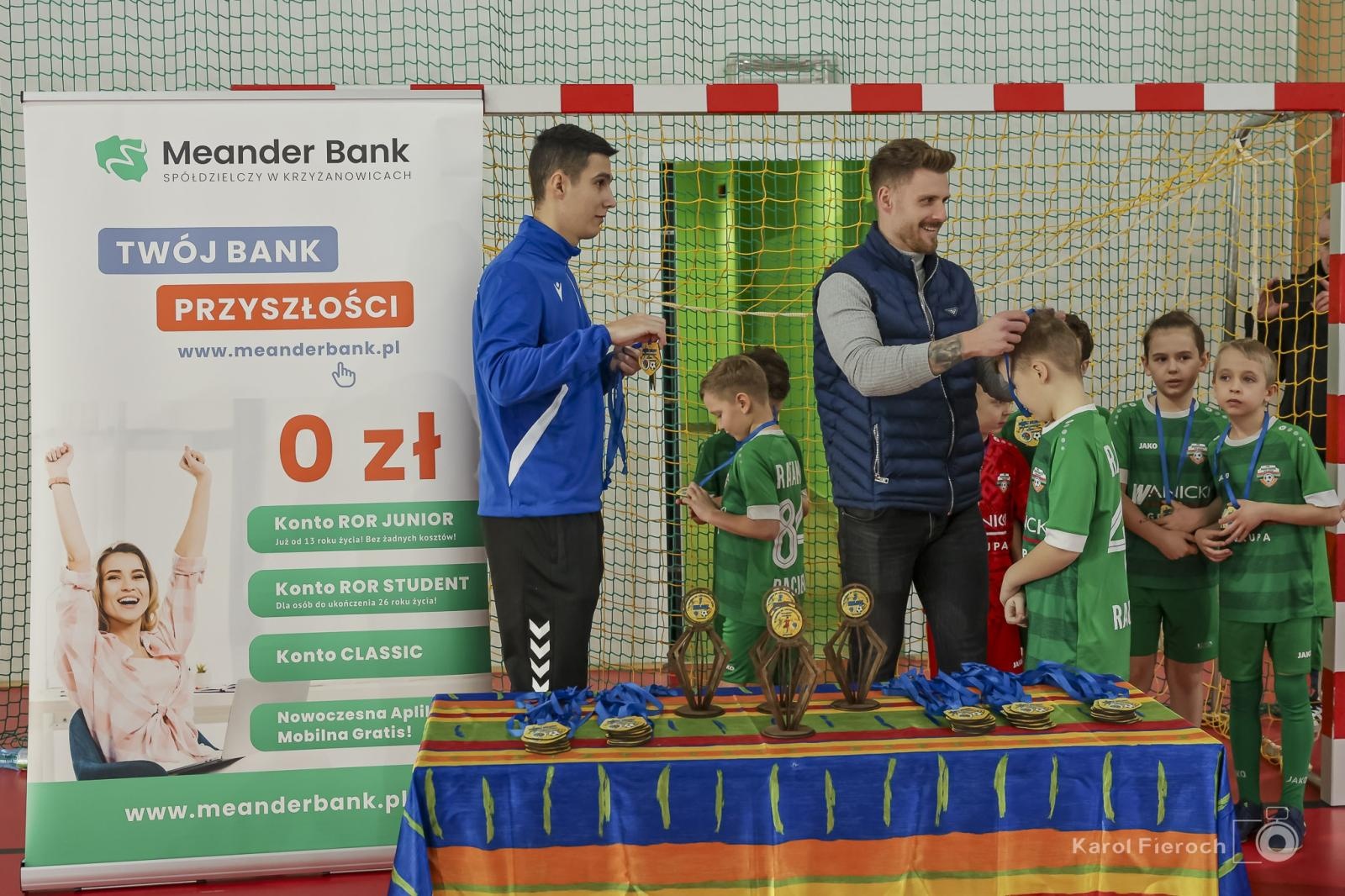 Zdjęcie w galerii na portalu naszwodzislaw.com: Unia Turza Śląska zdominowała II halowy turniej im. Arkadiusza Kühna [FOTO] wiadomości z regionu