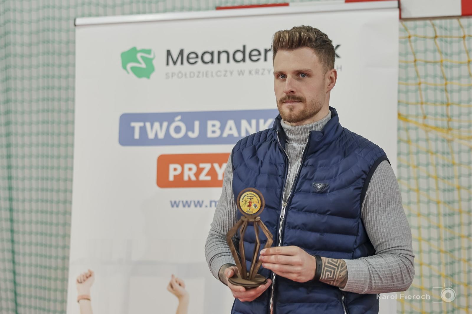 Zdjęcie w galerii na portalu naszwodzislaw.com: Unia Turza Śląska zdominowała II halowy turniej im. Arkadiusza Kühna [FOTO] wiadomości z regionu