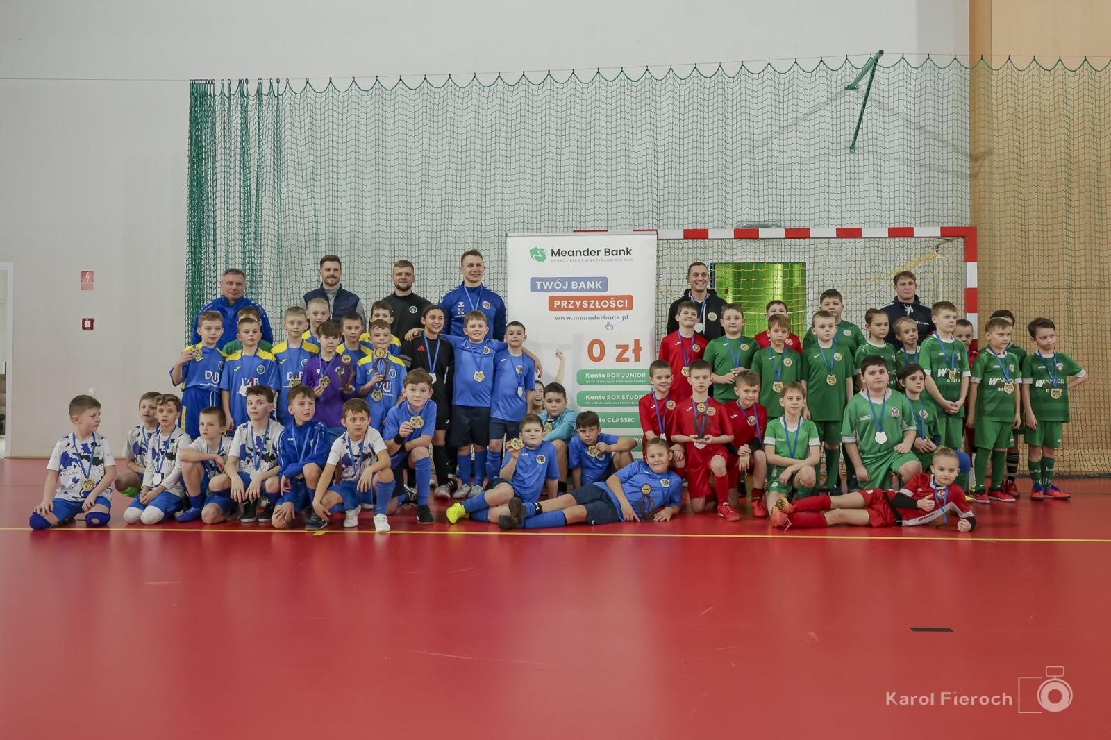 Zdjęcie w galerii na portalu naszwodzislaw.com: Unia Turza Śląska zdominowała II halowy turniej im. Arkadiusza Kühna [FOTO] wiadomości z regionu