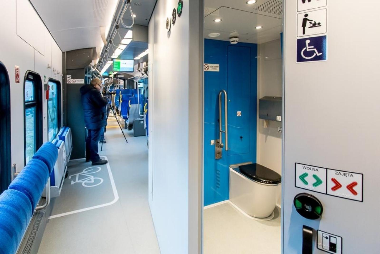 Zdjęcie w galerii na portalu naszwodzislaw.com: Na torach w regionie pojawiły się Impulsy 2 wiadomości z regionu