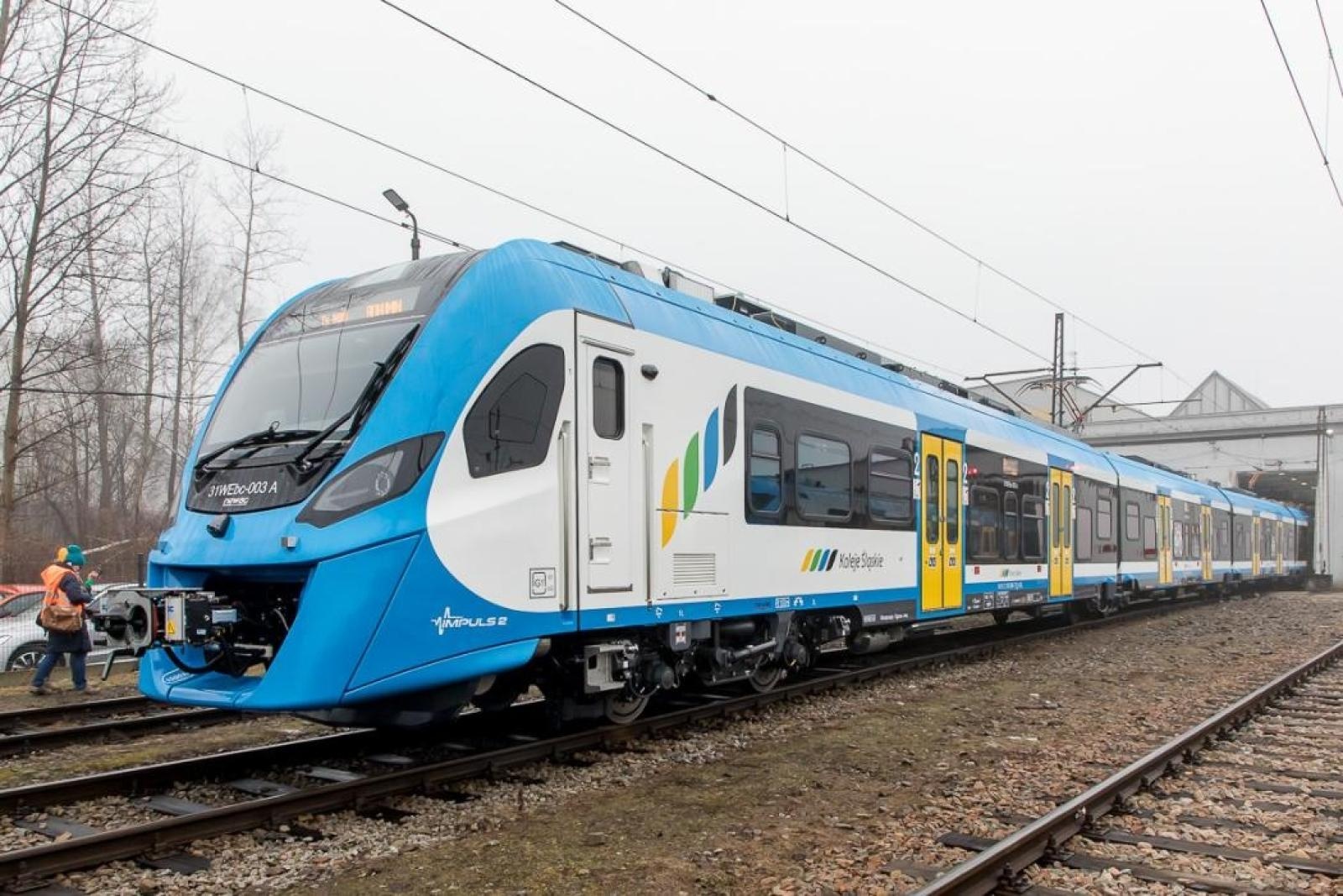 Zdjęcie w galerii na portalu naszwodzislaw.com: Na torach w regionie pojawiły się Impulsy 2 wiadomości z regionu